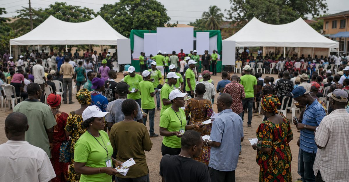 Town hall meeting in Edo South